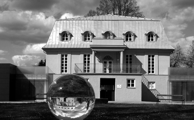 Ehemalige Poeschl-Villa in Rohrbach, in der seit 2005 das Museum "Sinnenreich" eingerichtet wurde